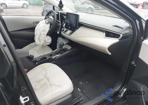 2022 Toyota Corolla Le z USA, uszkodzony, nr VIN 5YFEPMAE3NP377924